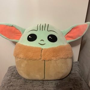 NWT 10” baby yoda squishmallow
